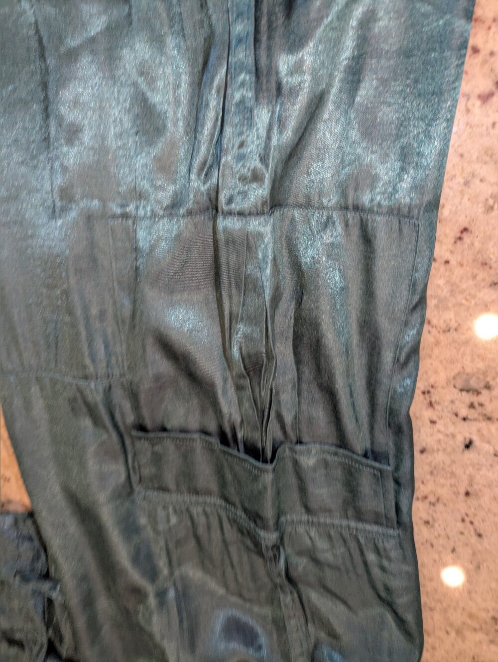 Victoria's Secret Satin Cargo Jogger Pants Green Shimmer Elastic Hem Medium Y2K - Picture 8 of 10